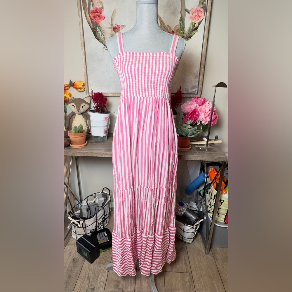Raviya pink dress
